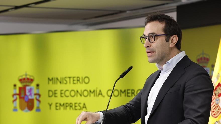 El Gobierno enfría volver a los descuentos en los combustibles y planea rebajas fiscales especialmente para agricultores y transportistas