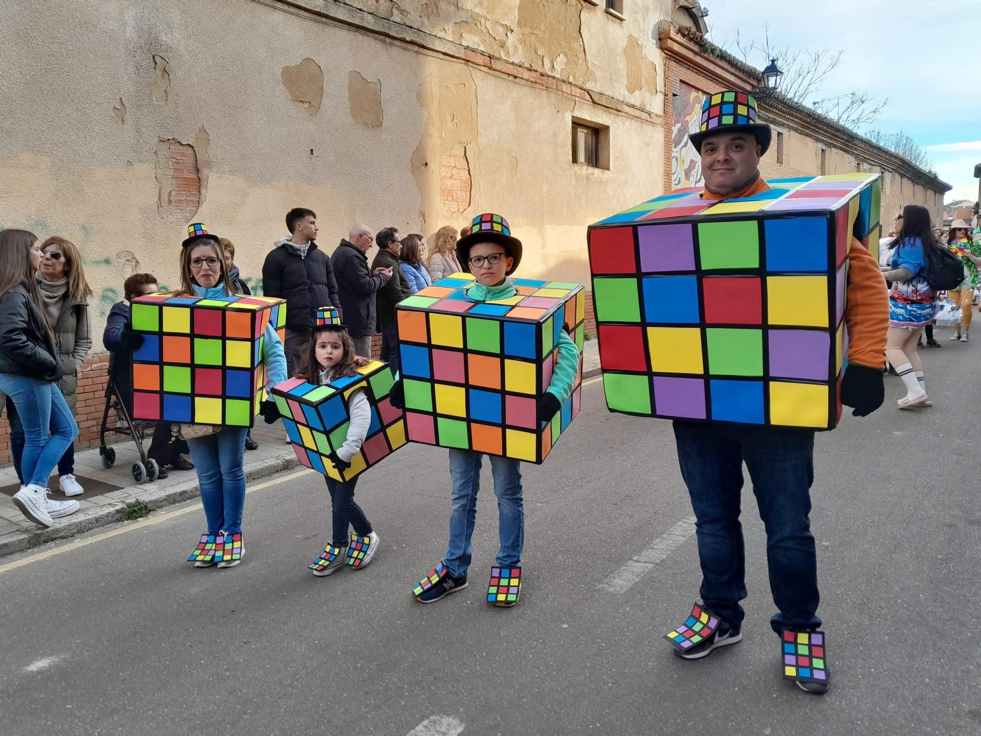 GALERÍA | Derroche de ingenio en el desfile infantil de Toro