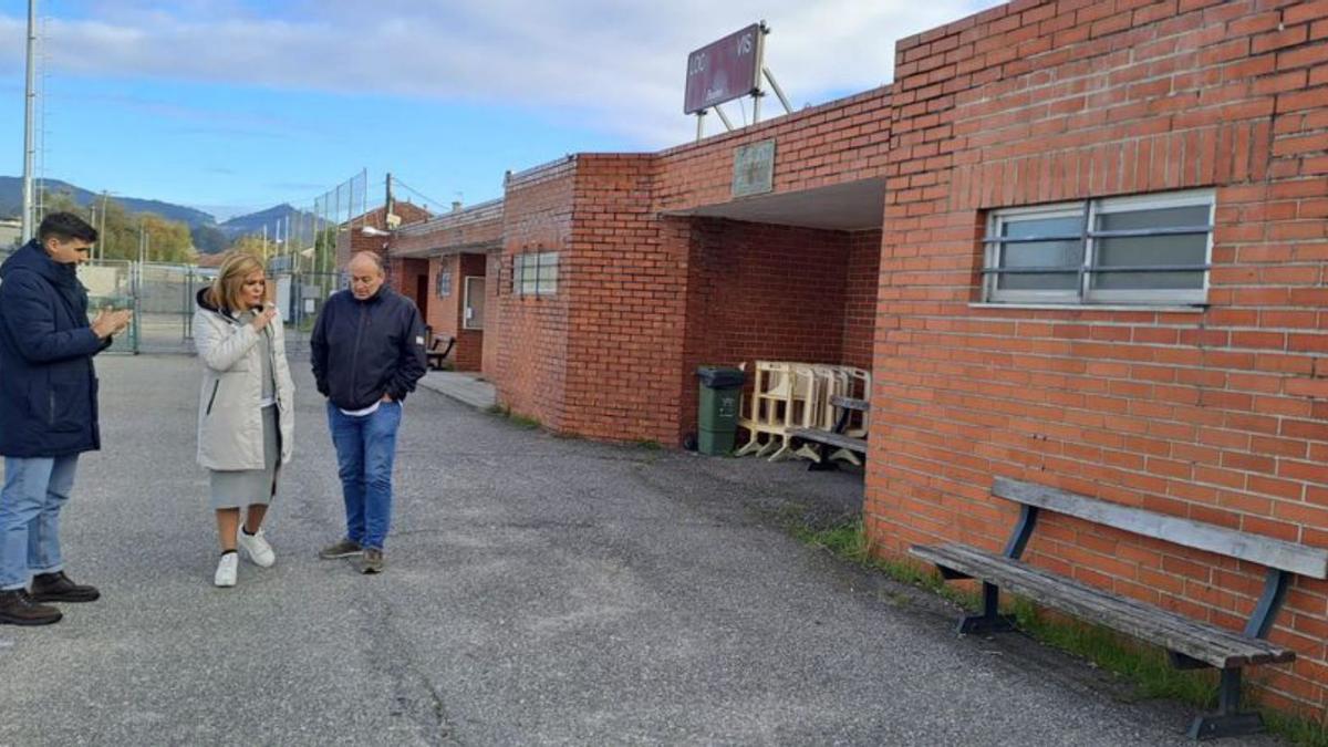 Digna Rivas y Antón Cabaleiro visitan las obras.