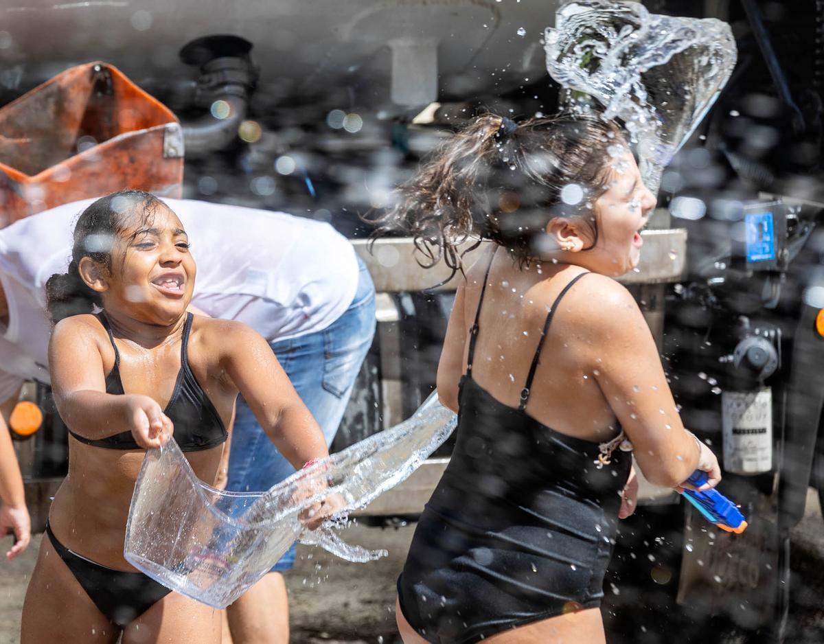 Las imágenes de la banyà de las fiestas de San Roque