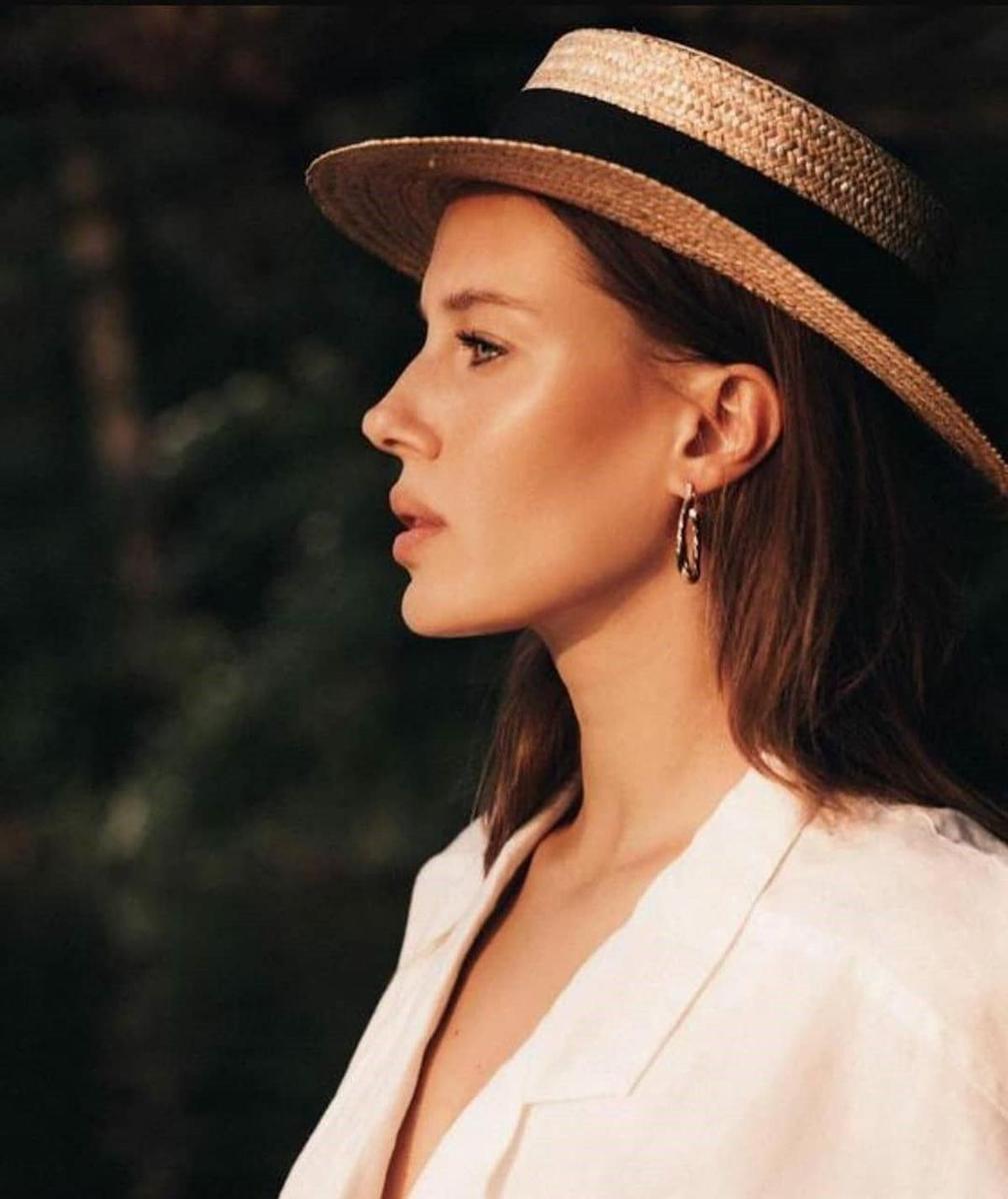 Nicole Poturalski, modelo alemana novia de Brad Pitt