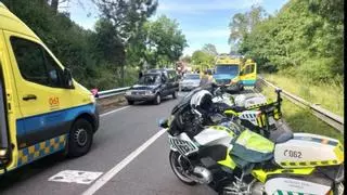 Muere un motorista al colisionar con un coche en Quiroga