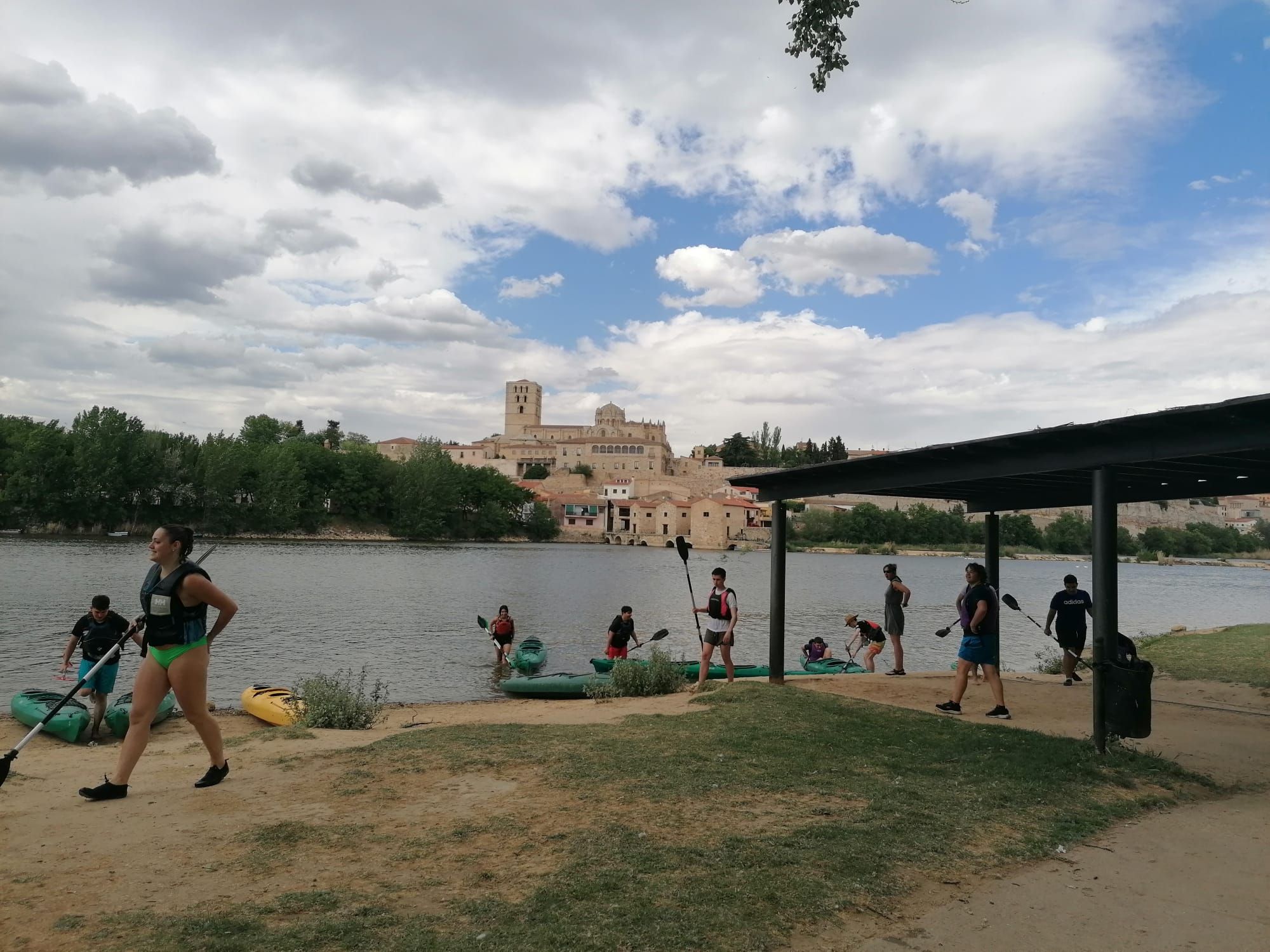 Alumnos de Secundaria de Santander y Burgos en Zamora.