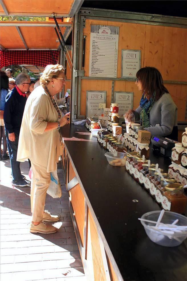 Muestra de artesanía de la Plaza de los Sitios