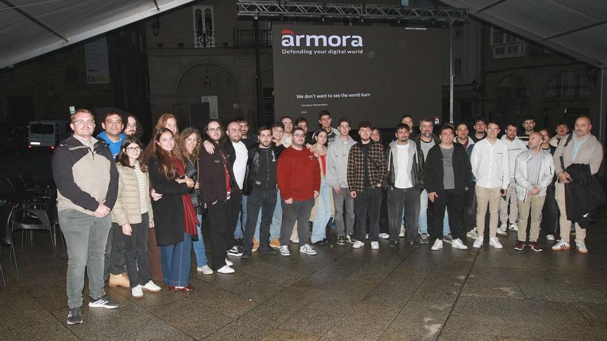 Tres satélites con sello de Ourense