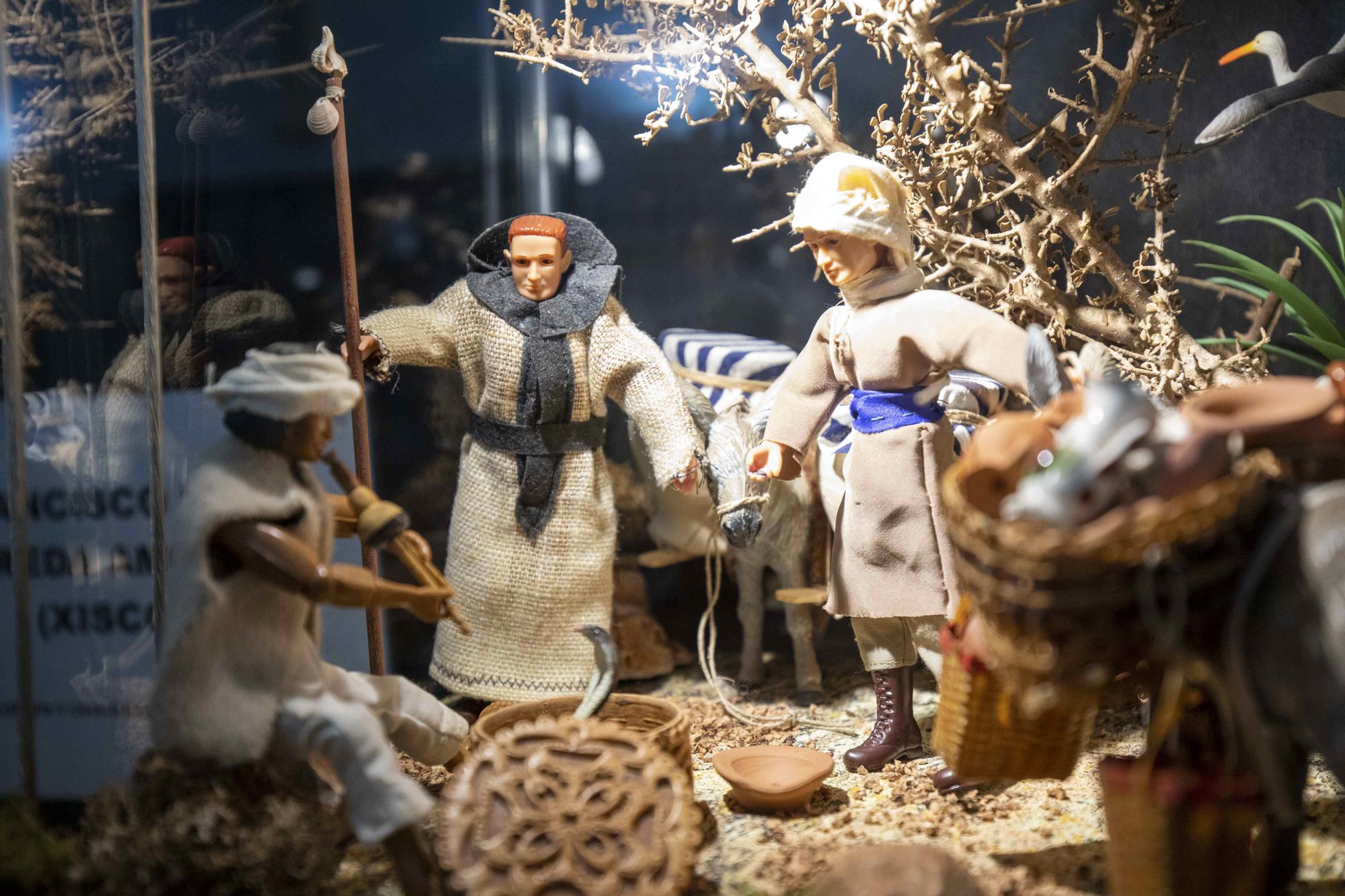 Exposición de Belenes Tradicionales, Muestra de Repostería y Artesanía Conventual en el Centro de Historia y Cultura Militar de Baleares