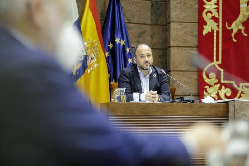 Comparecencia de José Antonio Valbuena  El nuevo consejero informará sobre la finalización del curso escolar.  | 27/05/2020 | Fotógrafo: Delia Padrón