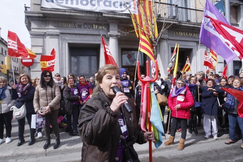 Mobilització a Girona amb motiu de la vaga feminista