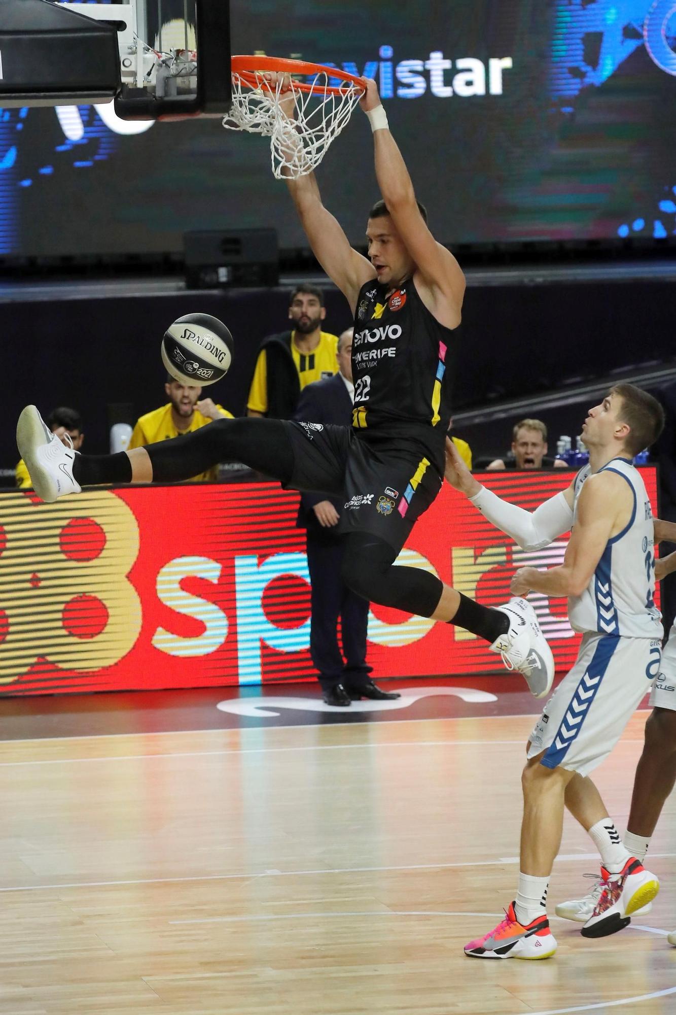 El Lenovo Tenerife acaba con el sueño burgalés en la Copa del Rey (87-76)