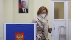 Archivo - Votación en Rusia