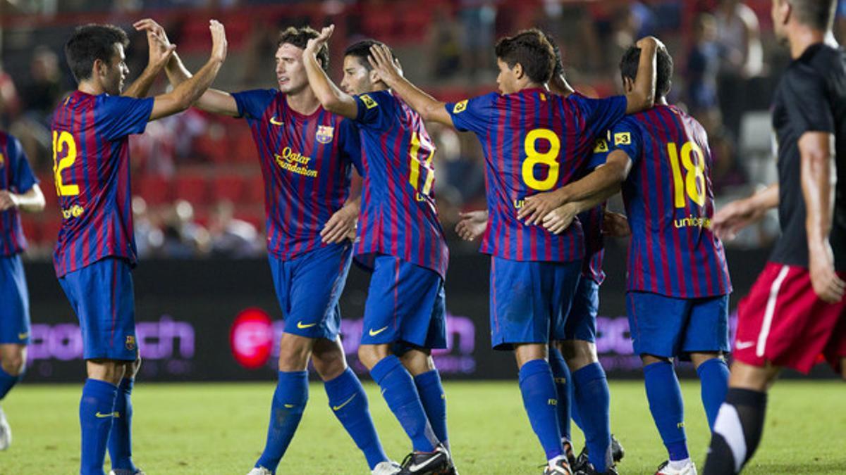 Los jugadores del Barça celebran uno de los goles contra el Girona.