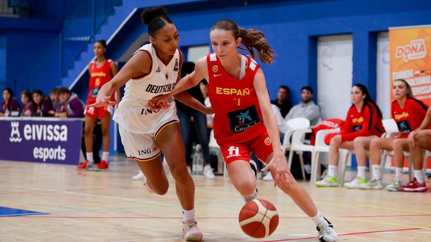 España brilla ante Alemania en el estreno del Torneo Internacional de baloncesto en Ibiza