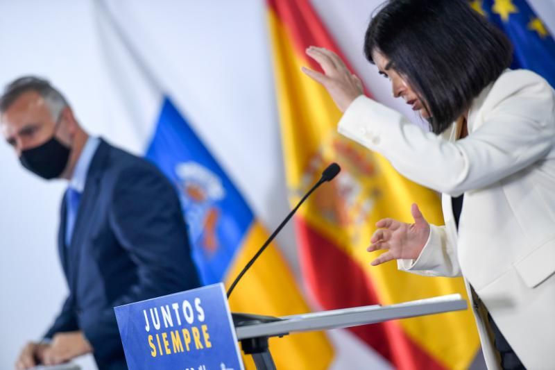 Rueda de prensa de Torres y Darias