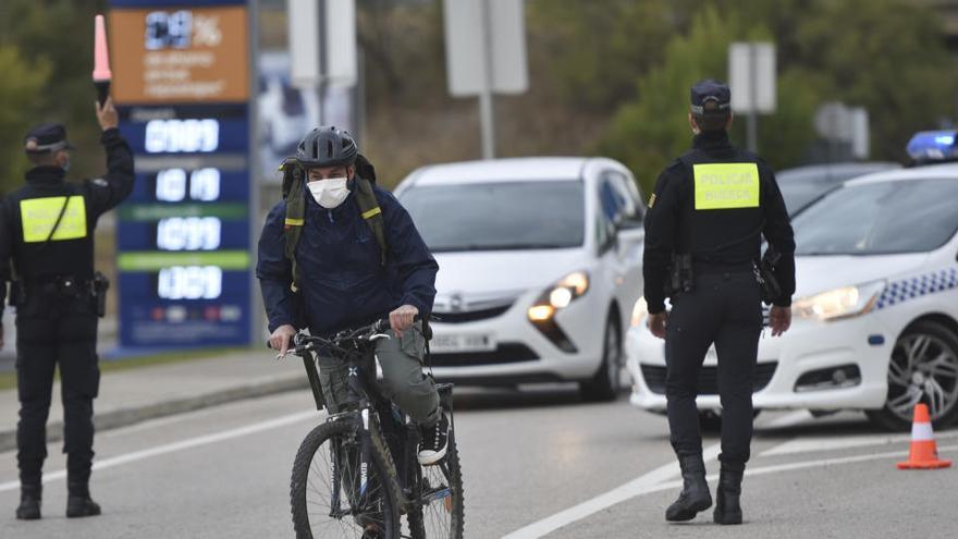 Control de Policía en Huesca.