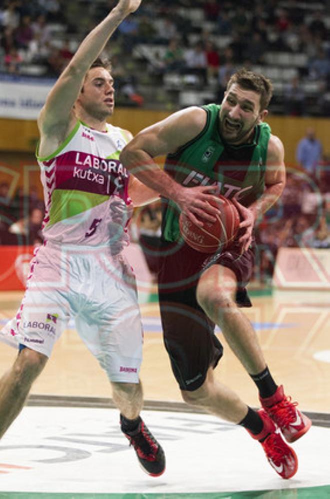 Joventut,83 - Laboral Kutxa,82