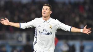 rozas36657650 real madrid forward cristiano ronaldo celebrates scoring dur161218141259