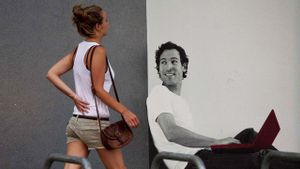 Les noves fotografies de Pepe Encinas ens mostren la comunicació oculta entre la ciutat i els seus habitants