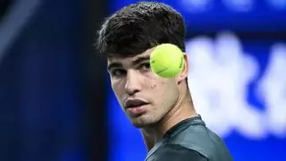 Alcaraz, sin lamentos ni descanso para desbancar a 'Nole'