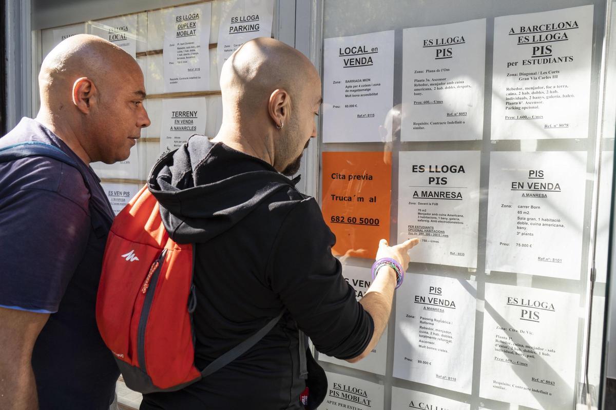 Carteles de venta y alquiler de pisos en Manresa Carteles de venta y alquiler de pisos en Manresa