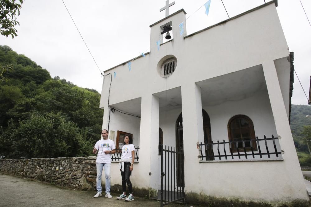 Vecinos de Moal celebran el premio