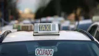 Los taxistas de Madrid se oponen a la concesión de 8.500 nuevas licencias para Cabify