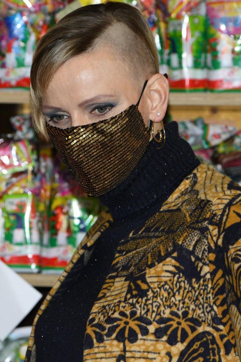 La princesa Charlene ha sorprendido con su cambio de imagen más radical