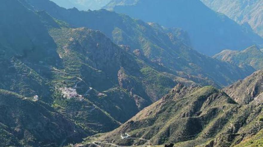 Los habitantes  de La Trasierra  se quejan del  olvido del Cabildo