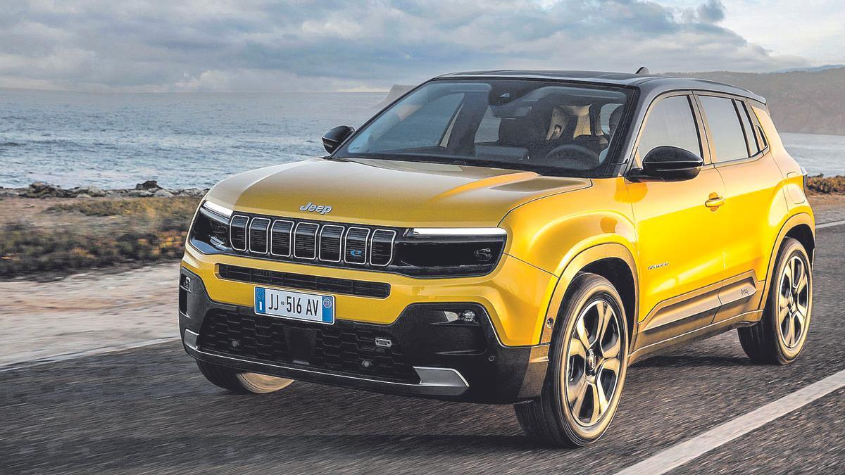 El Avenger es un SUV compacto que llega para convertirse en la punta  de lanza de la estrategia de electrificación de Jeep