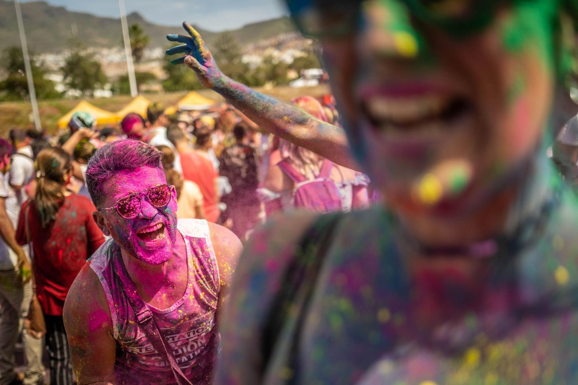 Celebración del Holi en Adeje