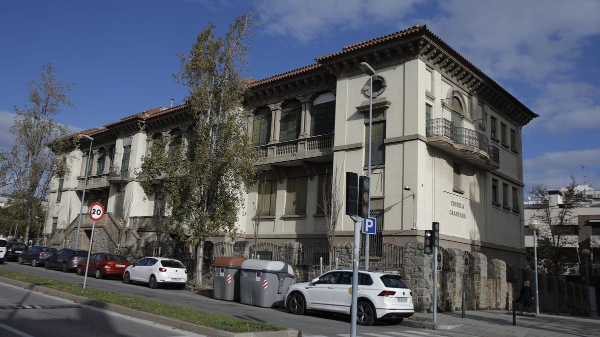 El gobierno Albiol y la oposición de Badalona se unen para exigir a la Generalitat que acometa las obras del instituto La Riera