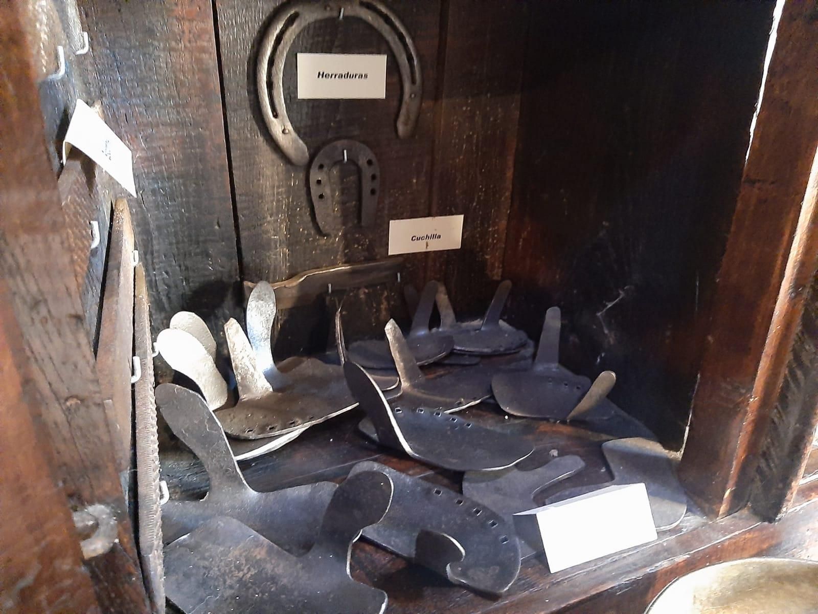Una fragua llena de historia: así es el museo particular de Chema Martínez en Tuernes