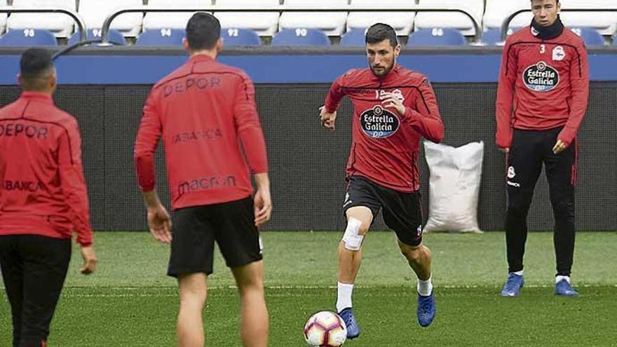 Toda la plantilla, citada esta mañana en el estadio