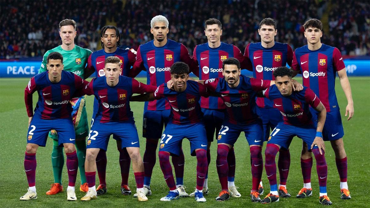 El once titular del FC Barcelona contra el Nápoles en Montjuïc