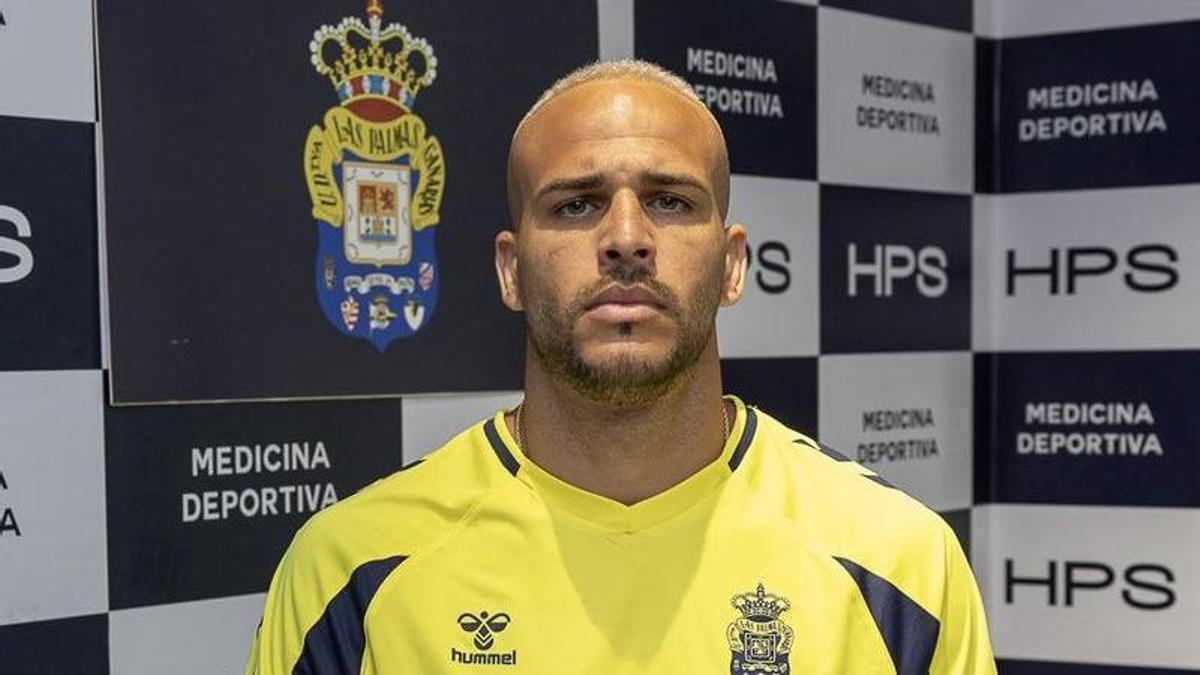 Sandro Ramírez, durante su reconocimiento médico de hoy.