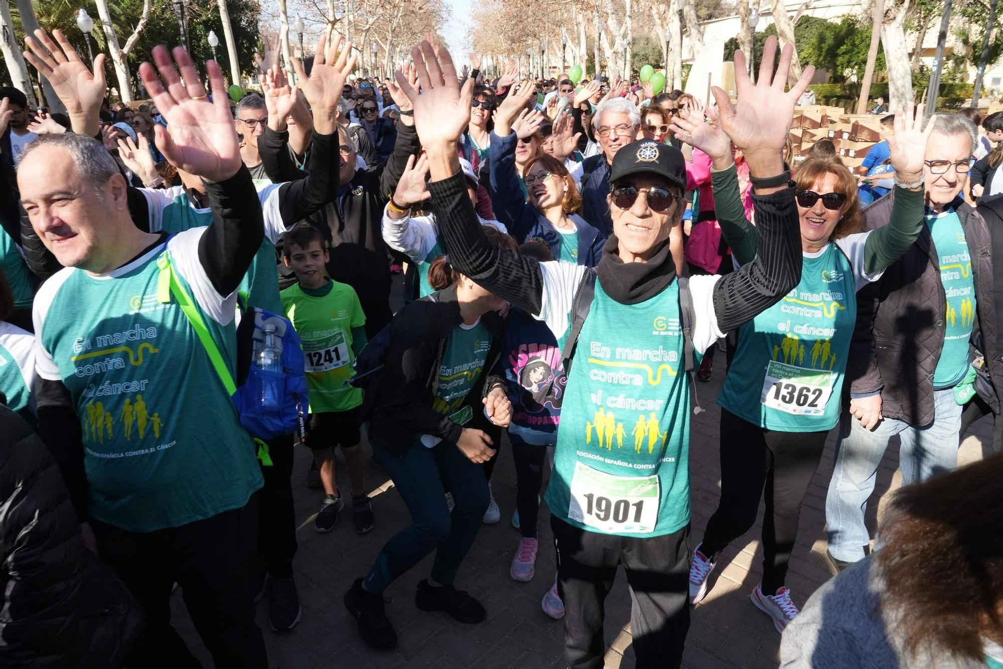 Galería I Búscate en nuestra macrogalería de fotos de la Marcha Contra el Cáncer de Castelló