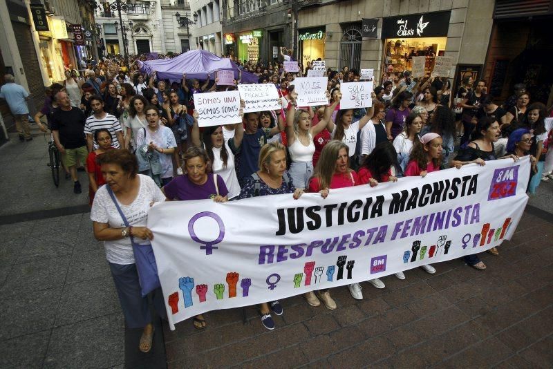 El feminismo arropa a la víctima de ‘La manada’ de Manresa en Zaragoza