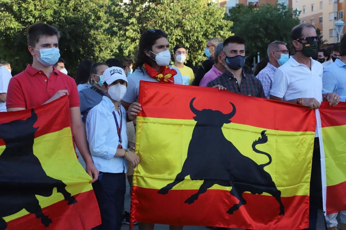 Manifestación de aficionados y profesionales taurinos por Córdoba