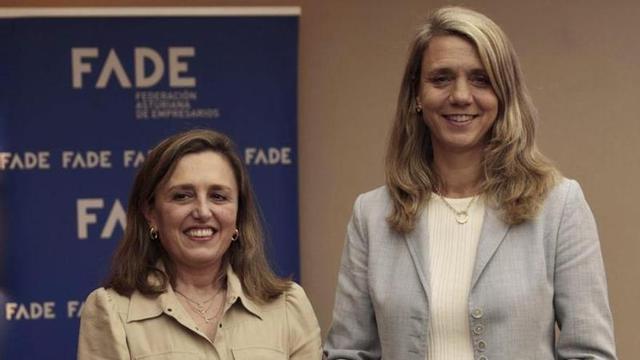 María Calvo y Ángela de Miguel.