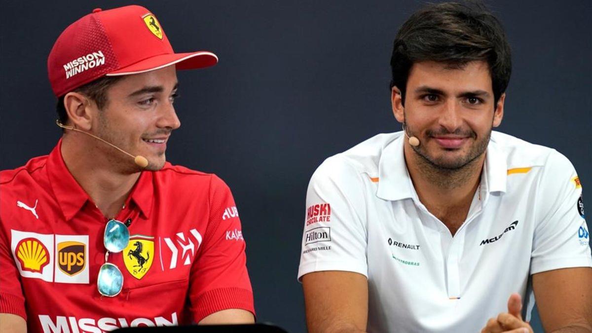 Sainz junto a Leclerc en la rueda de prensa
