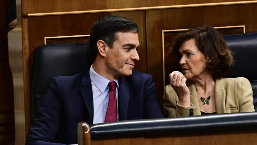 el president del govern espanyol, Pedro Sánchez, i la vicepresidenta en funcions, Carmen Calvo