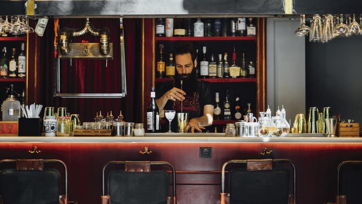 La barra de V de Vermut.