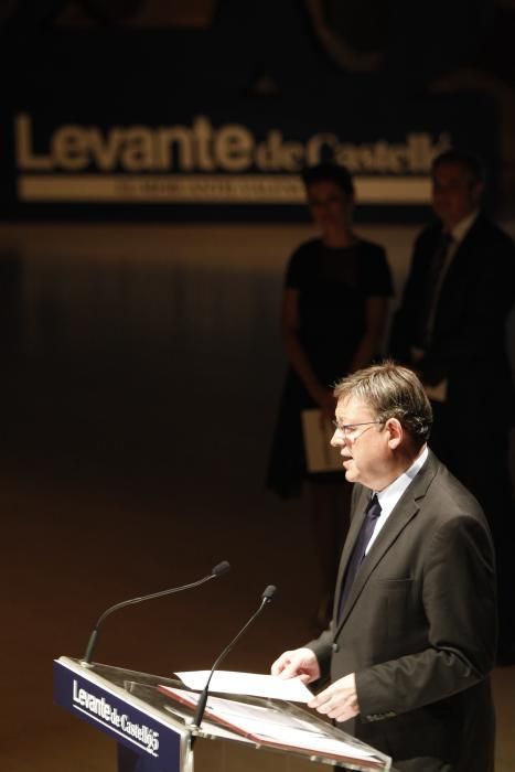 Ximo Puig, durante su discurso. Fotos: Daniel Tortajada