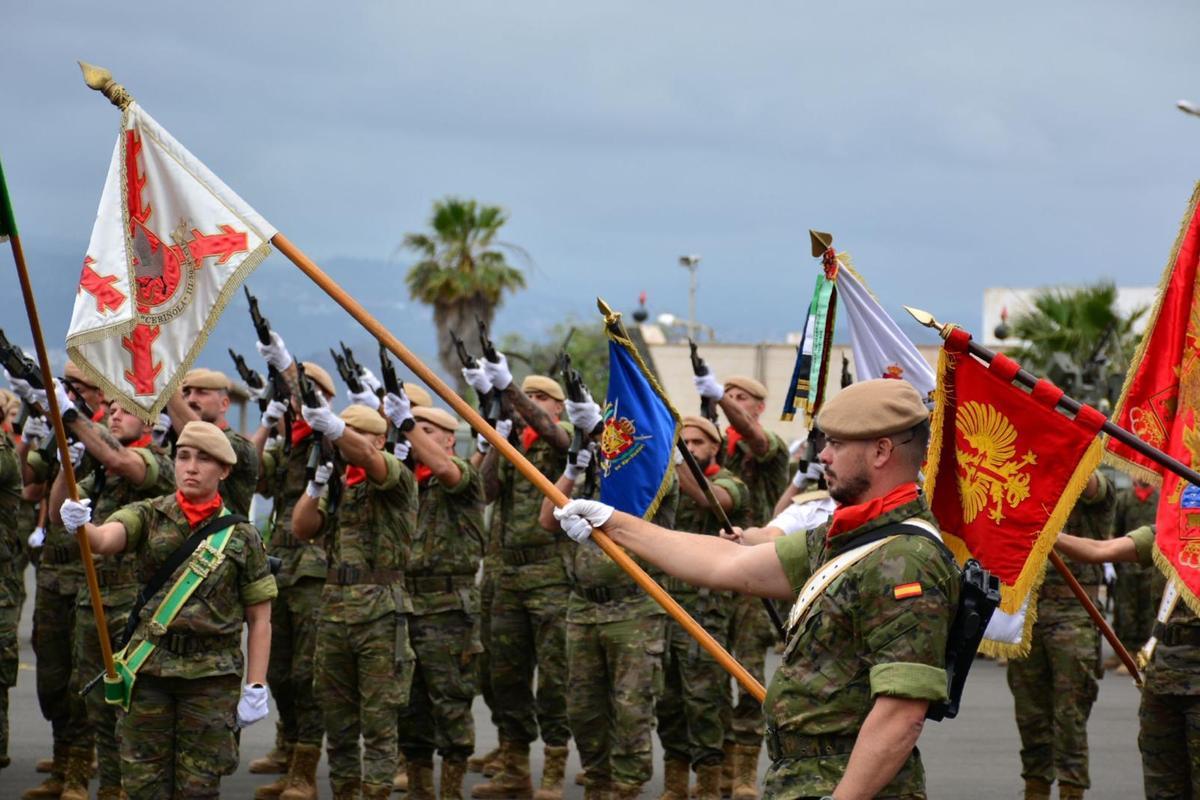 Ejercicios militares de la Brigada Canarias XVI