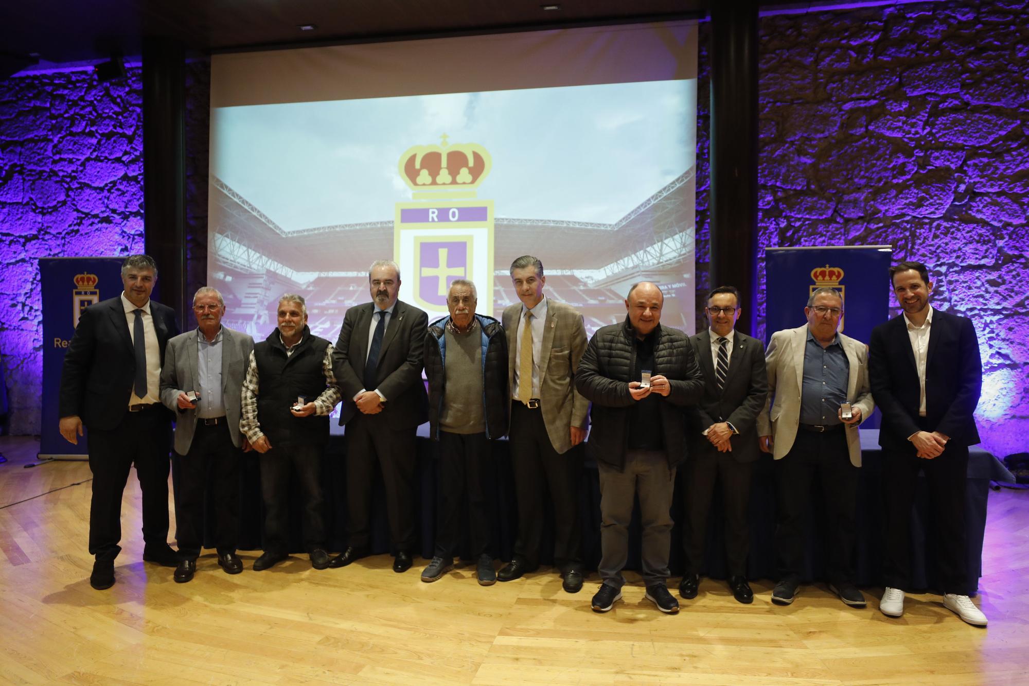 EN IMÁGENES: El Oviedo homenajea a sus abonados más antiguos