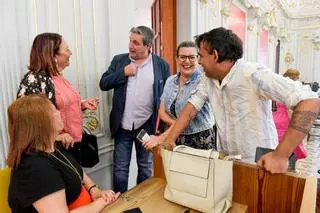 Hidalgo cierra sus ocho años de mandato en un pleno lleno de despedidas