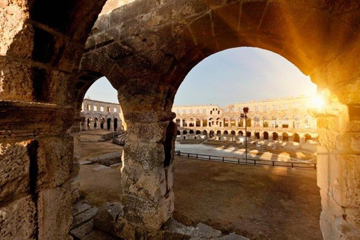 Anfiteatro romano de Pula.