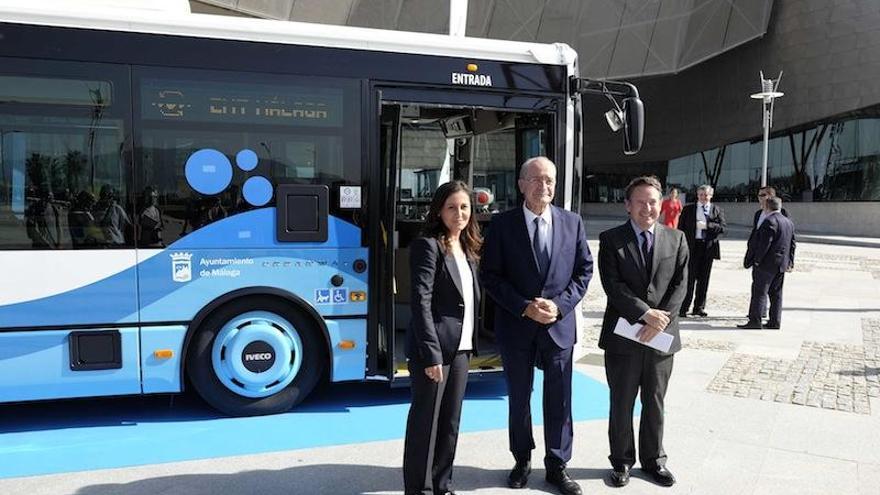 El nuevo modelo de Iveco, en el Palacio de Ferias de Málaga.