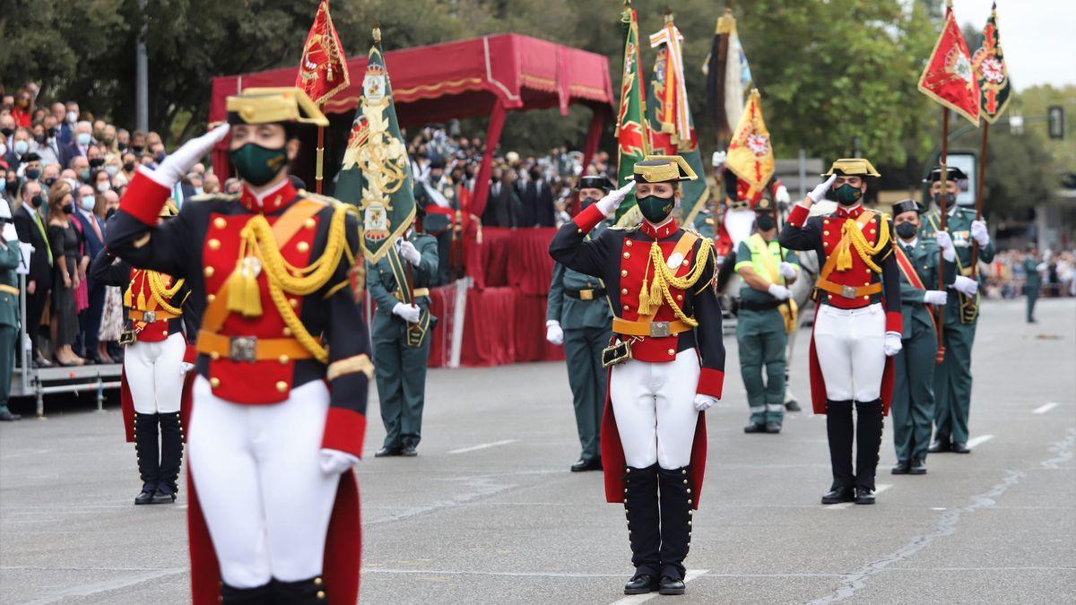 Desfile de la Guardia Civil en Córdoba