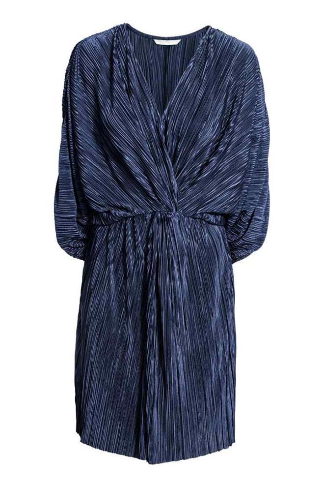 Vestidos de invitada por menos de 50 euros: plisado de H&M
