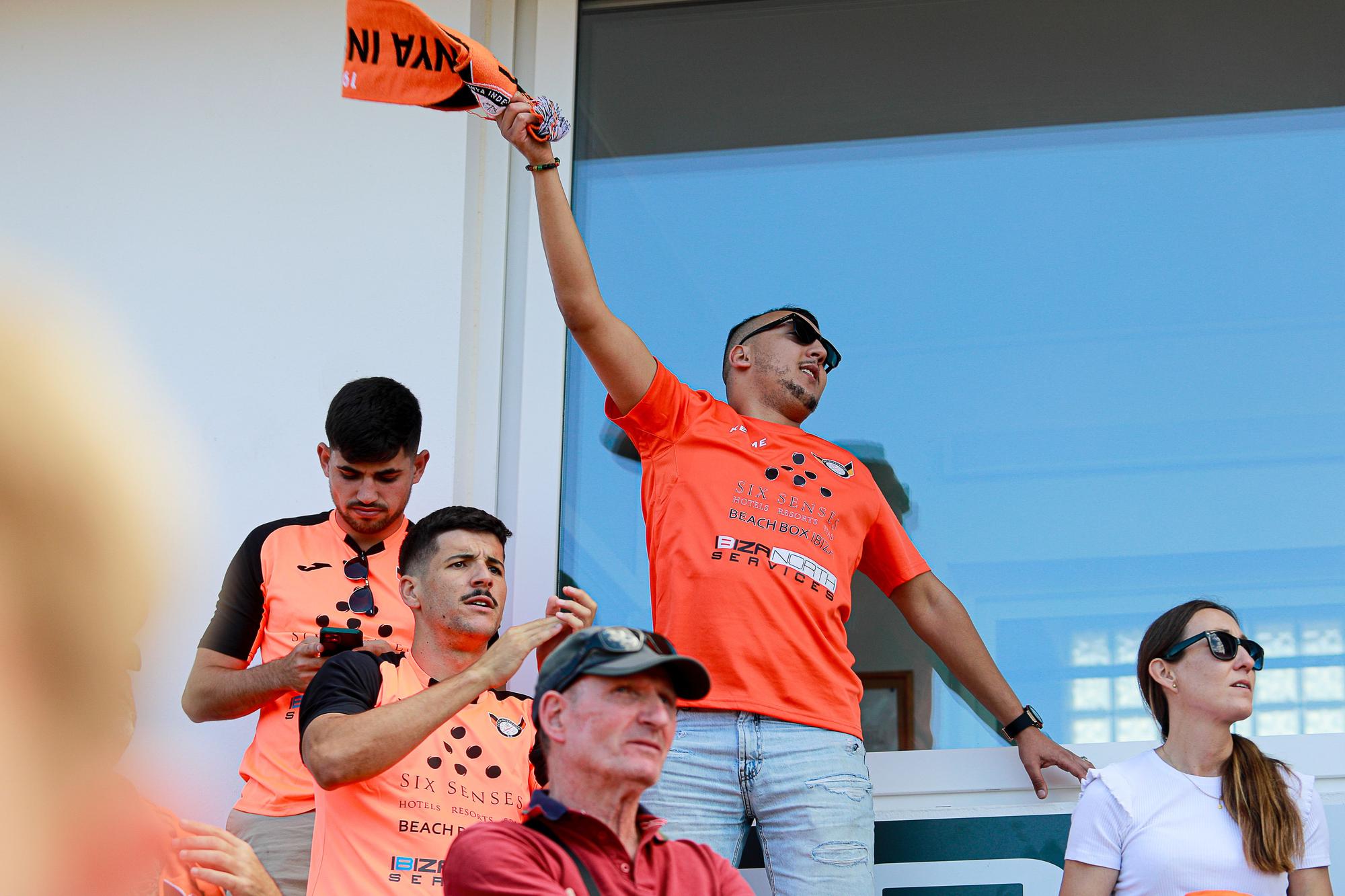 Mira aquí todas las fotos del partido entre la Penya Independent y el Ejea